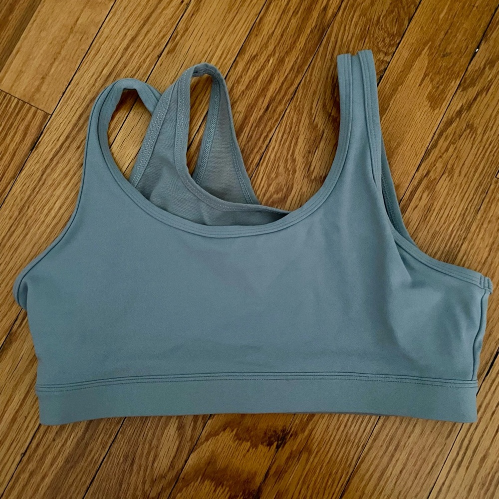 Sports bra